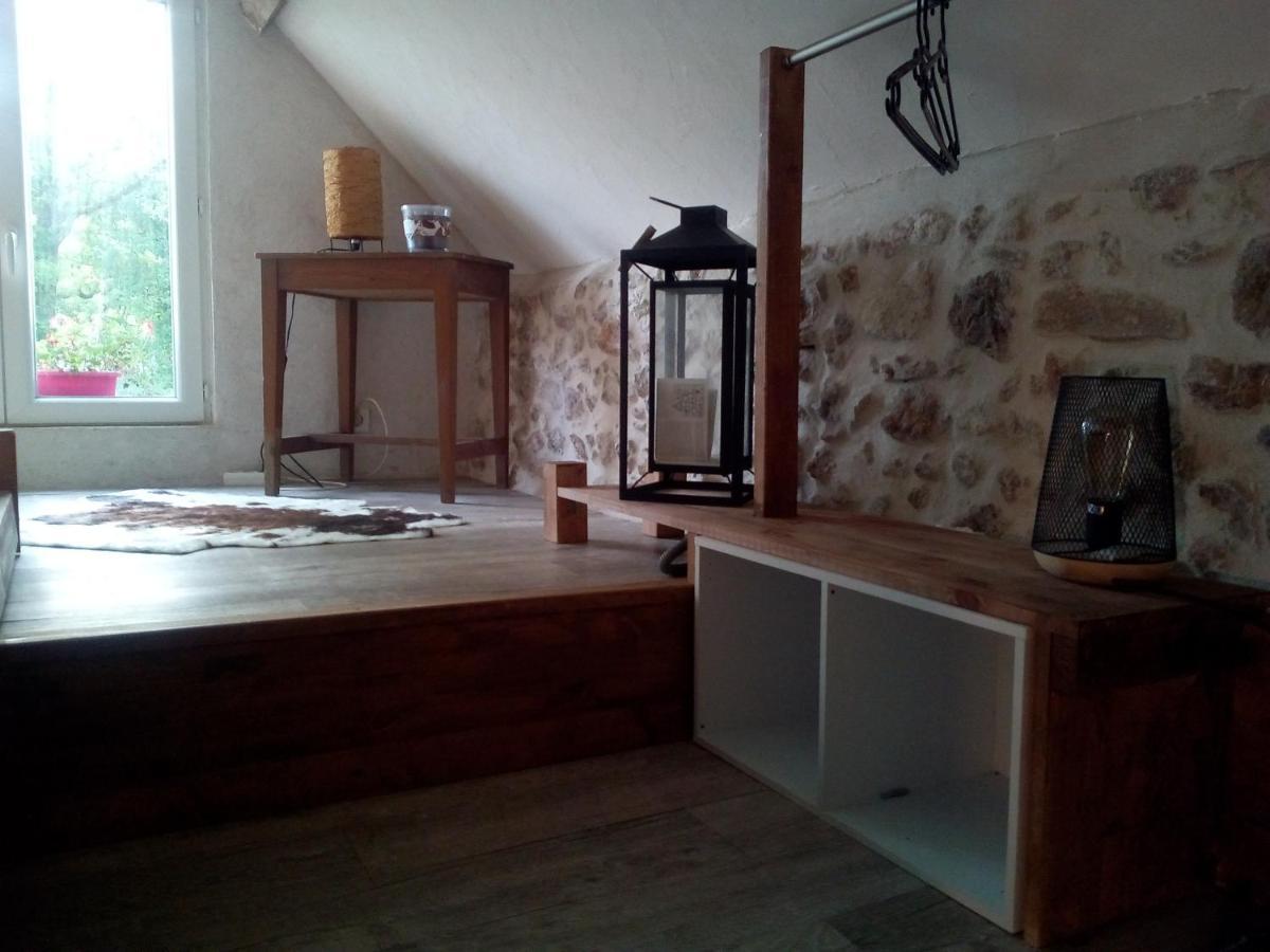 Les Chambres Du Vau Profond Vernoil Zewnętrze zdjęcie